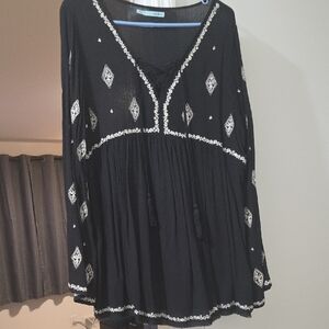 Maurices Black and White Embroidered Tunic